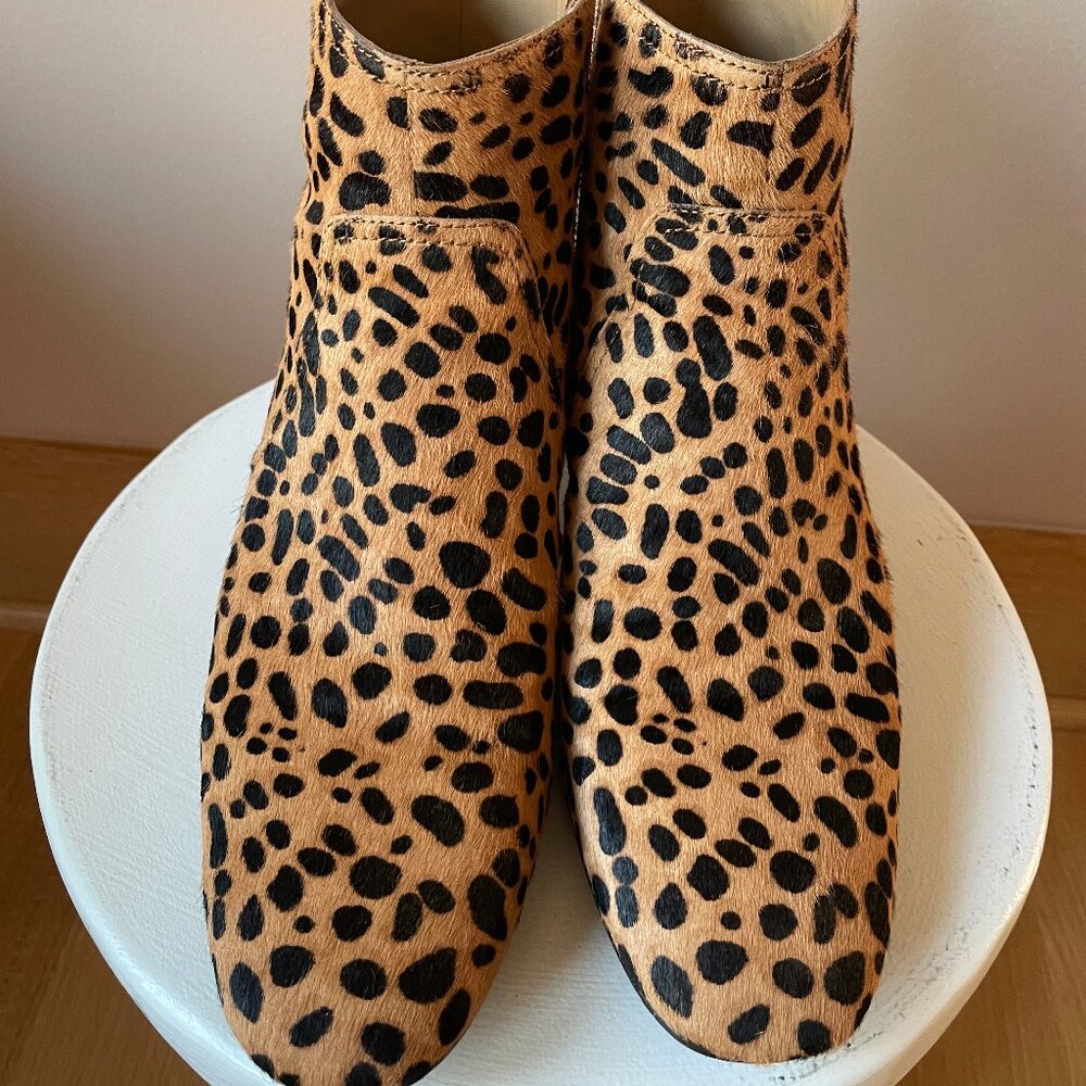 Johnny Was Leopard Cheetah Embroidered Floral Low Heel Booties size 9 - Picture 2 of 10